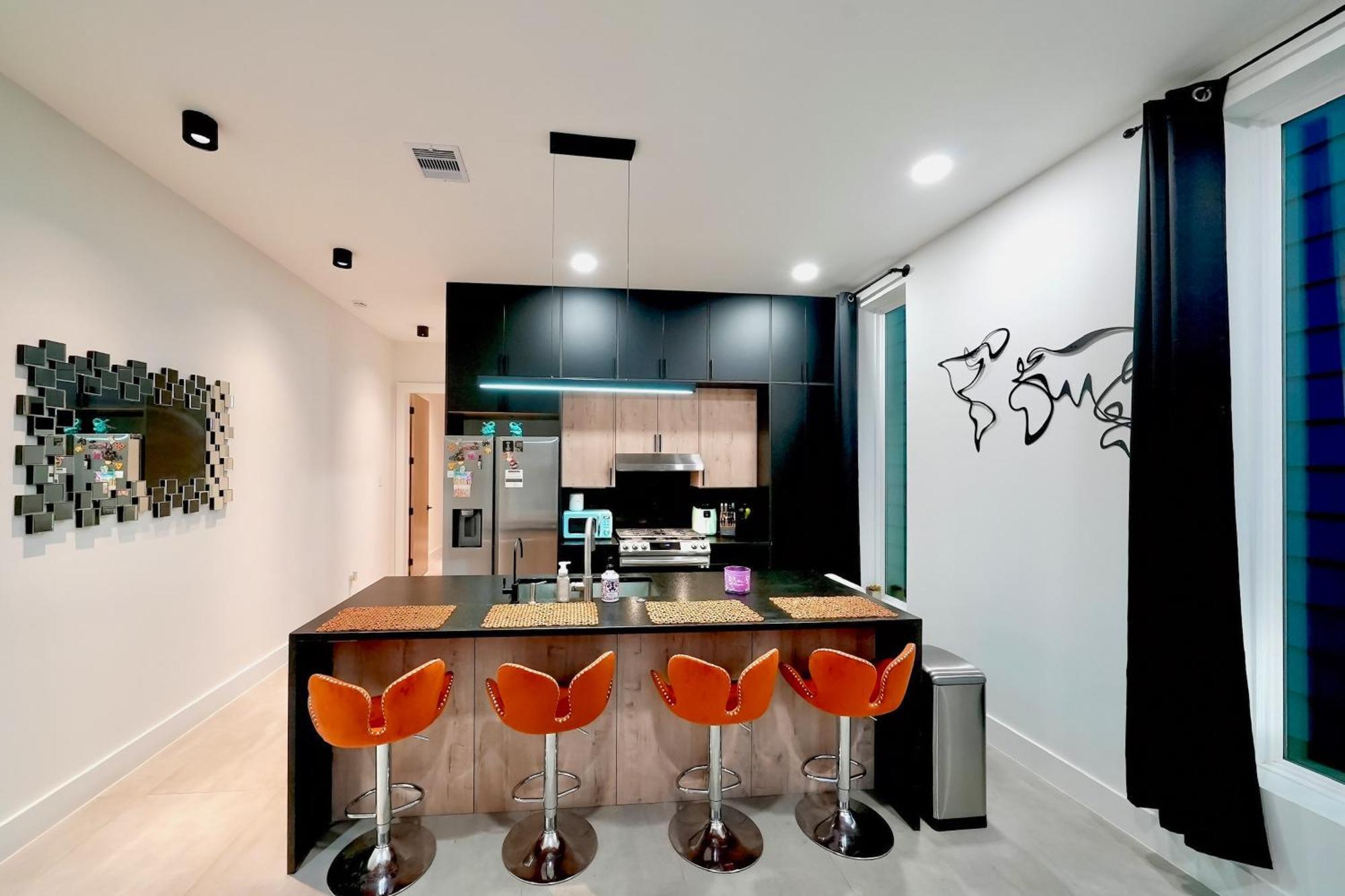 3 Mi To Dtwn Modern Townhome With Yard In Houston Dış mekan fotoğraf